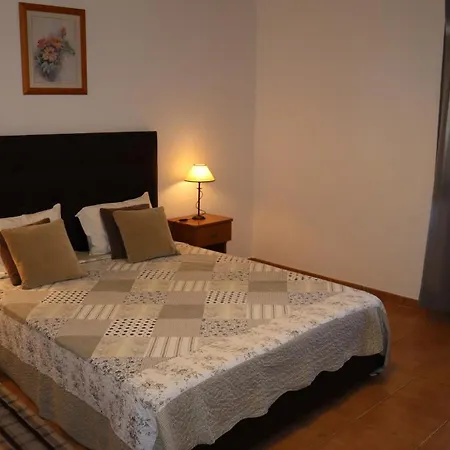 Casa Lima Reis * 阿尔坎塔里利亚