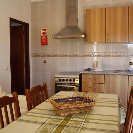 Casa Lima Reis Alcantarilha